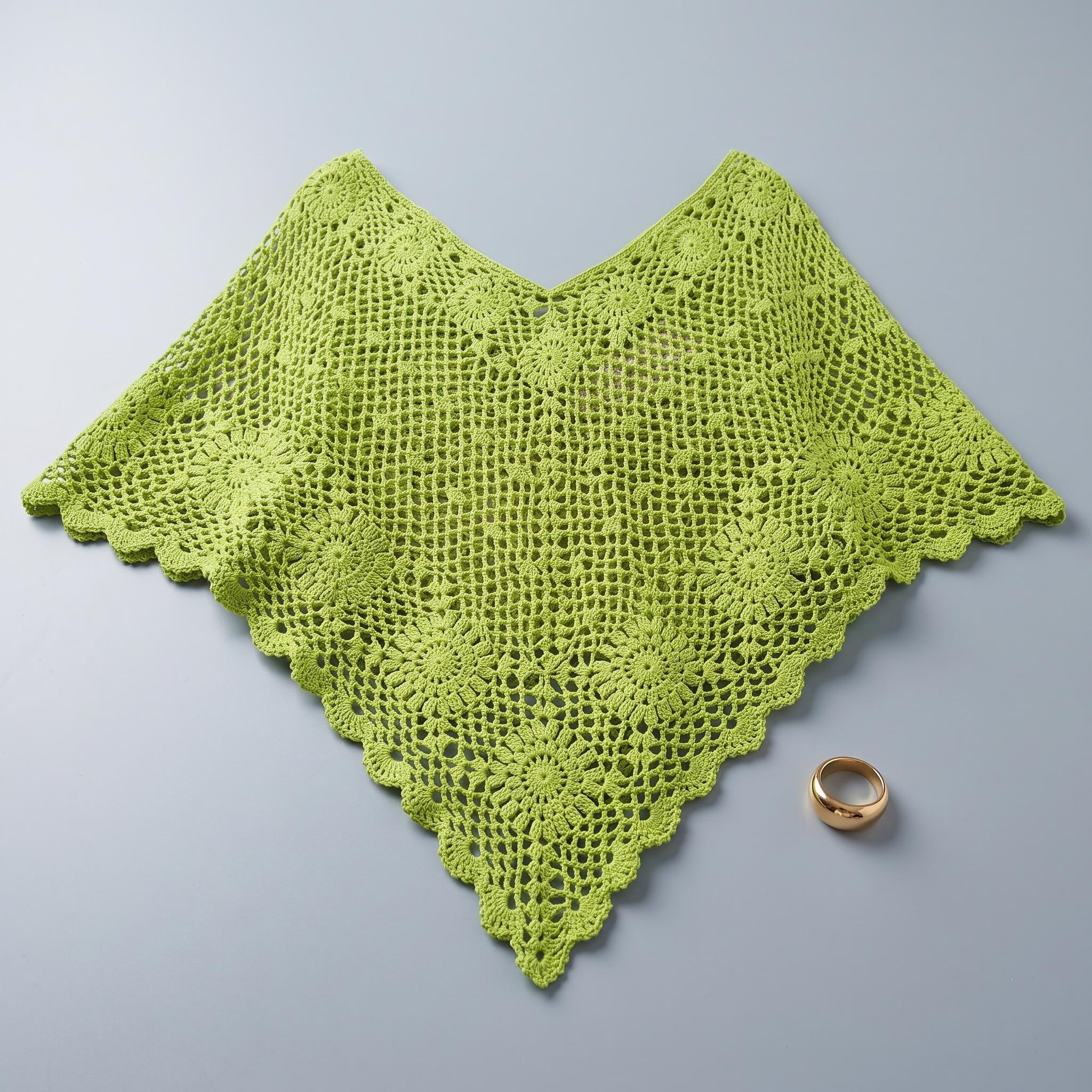 Clover Poncho thumbnail 5