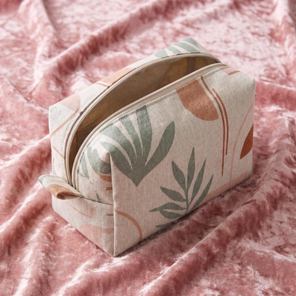 5-Size Cosmetic Bag thumbnail 3