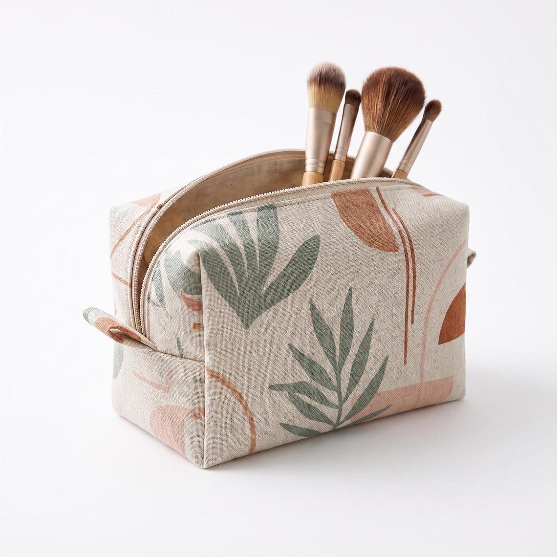 5-Size Cosmetic Bag thumbnail 5