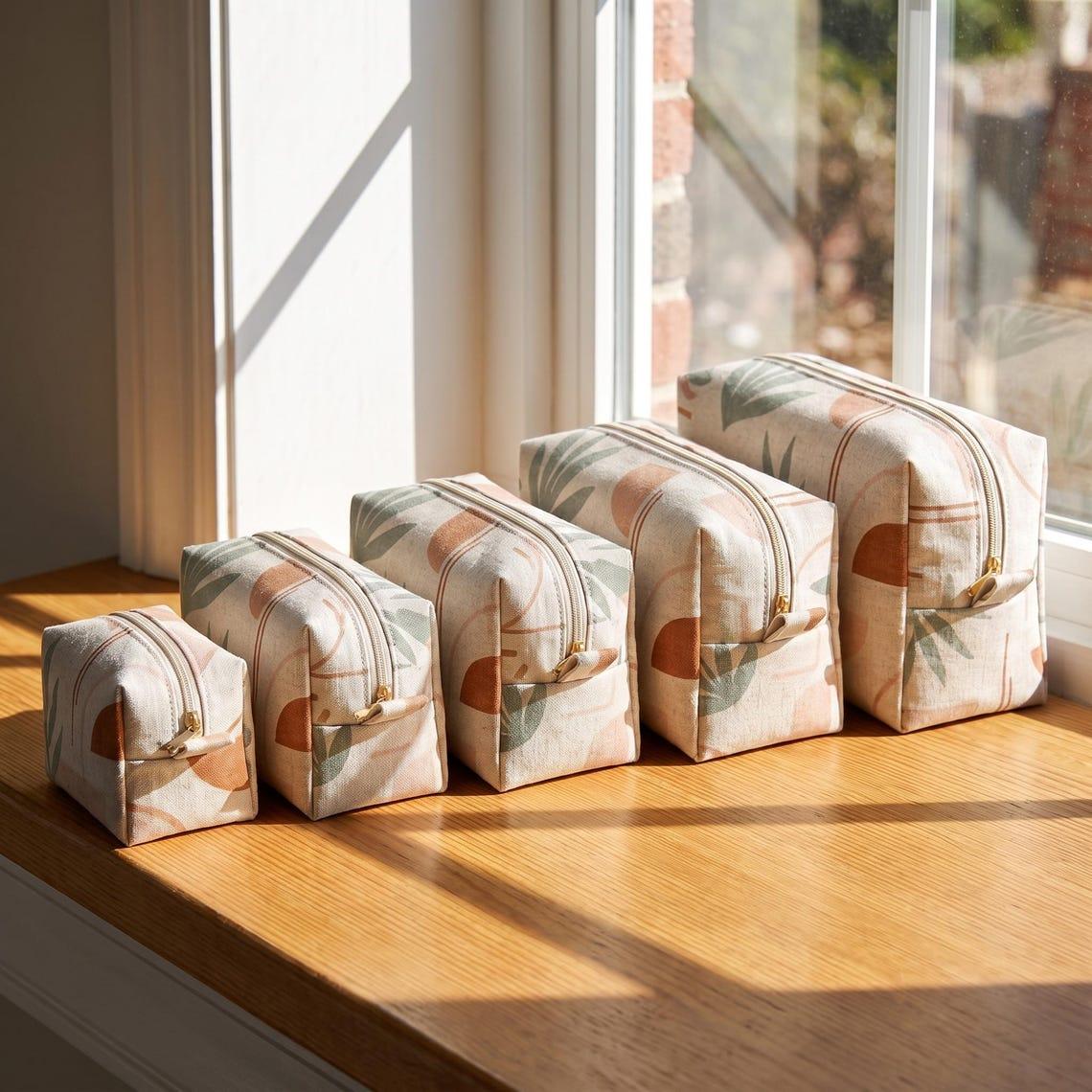 5-Size Cosmetic Bag — photo 1