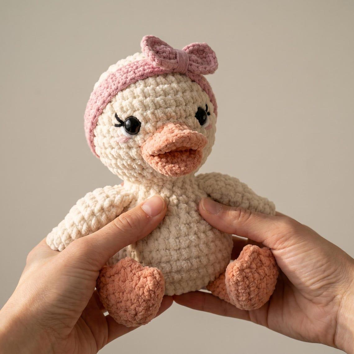 Itty Novie Duckling thumbnail 3