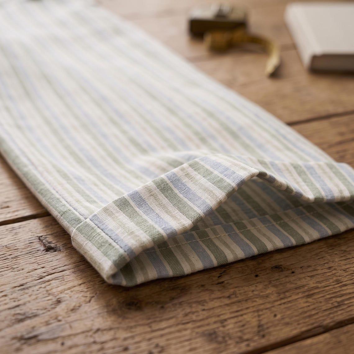 Low-Waist Wide-Leg Pants thumbnail 4